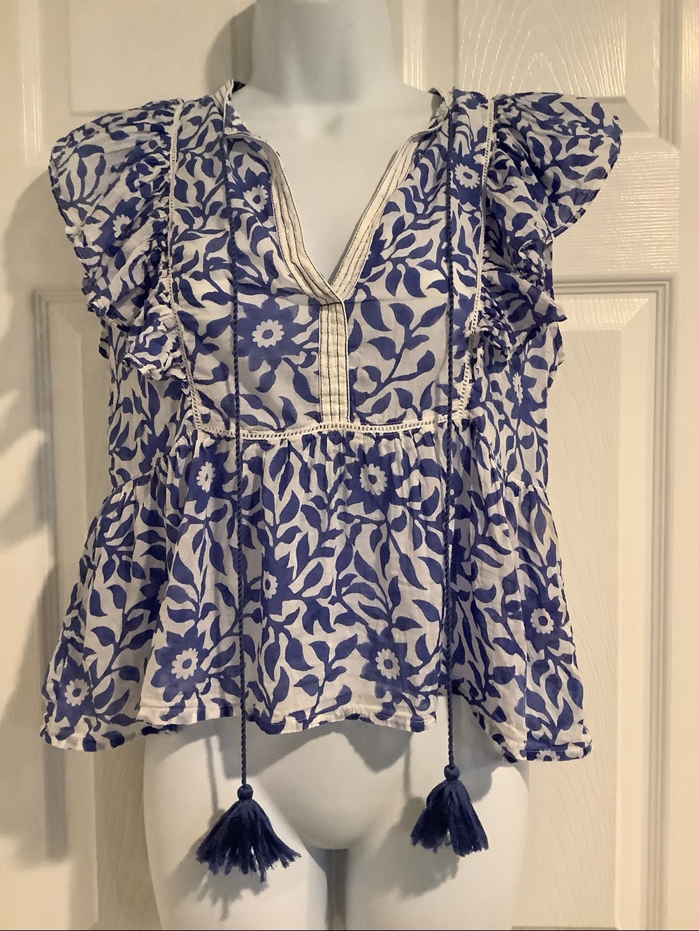 OLIPHANT TUCKERNUCK 100% Cotton Blue/White Gauzy Peplum Coastal Summer Top M